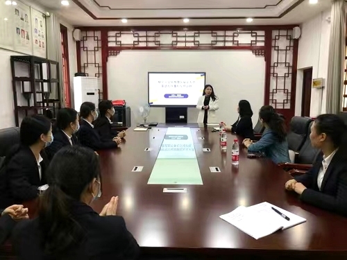 必赢76net线路官网：服务地方再发力 开展外语及外事礼仪培训